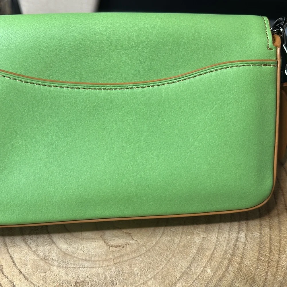 Coach Pistachio Dinky Glovetanned Green Leather Crossbody Shoulder Bag Purse - Picture 6 of 15